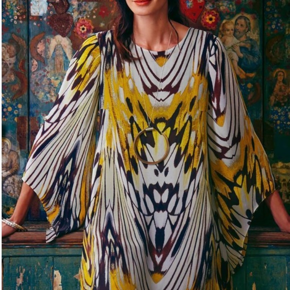 Elegant Multicolor Patterned Dress - Picture 2 of 9